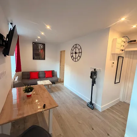 Knut-home Luxembourg Nocleg ze śniadaniem 3*