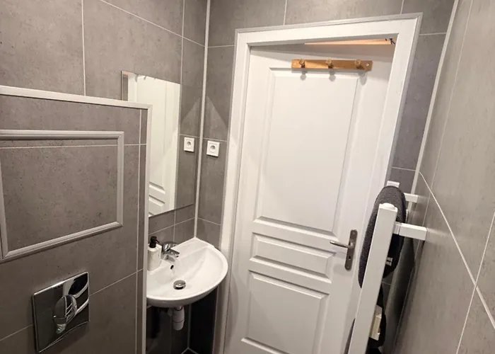 住宿加早餐酒店 Knut-home Luxembourg 克尼唐日